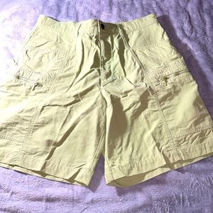 Sorel green hiking shorts size 12